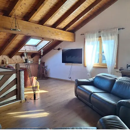 Birdy's House, Duplex Jusqu'a 9 Pers A * Saviese